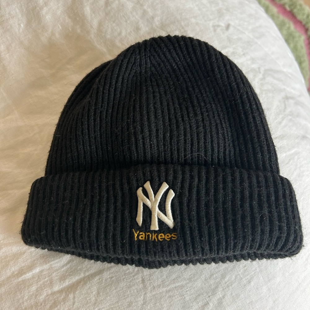 MLB Black Knit Beanie